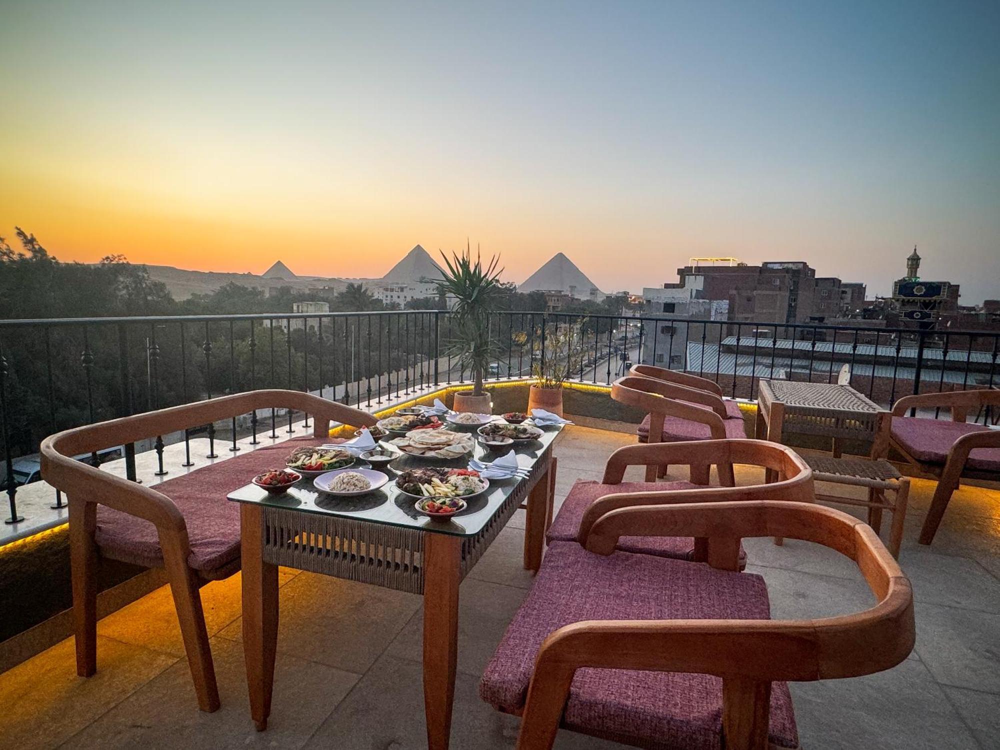 Almas Pyramids View Hotel Il Il Cairo Esterno foto